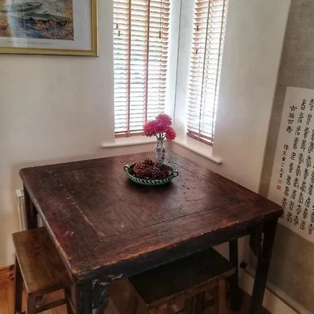 Two Eggs 3* קנמארה