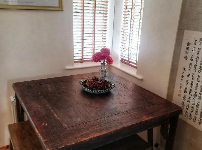 Two Eggs 3* 켄마어